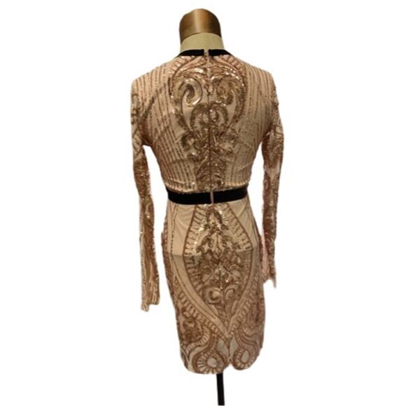 FOREVER UNIQUE 10 Dress, Long Sleeve, Plunging, Pink Gold Sequins NWT Homecoming - Picture 4 of 13